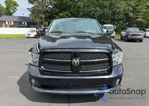 2016 Ram 1500 St z USA, uszkodzony, nr VIN 1C6RR7FG6GS402489